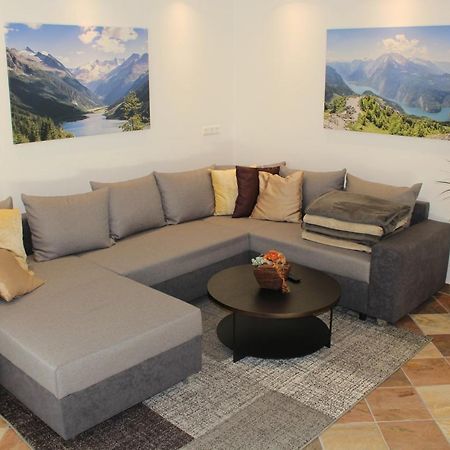 Ferienwohnung Auszeit Stubai 富尔普梅斯 外观 照片