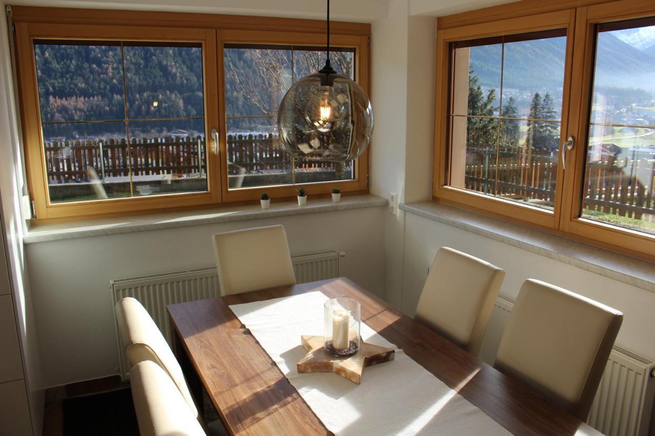 Ferienwohnung Auszeit Stubai 富尔普梅斯 外观 照片