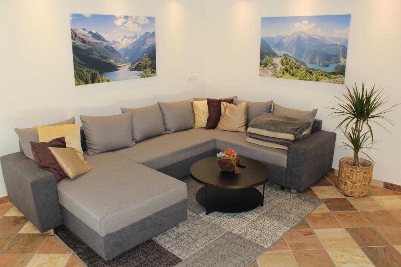 Ferienwohnung Auszeit Stubai 富尔普梅斯 外观 照片