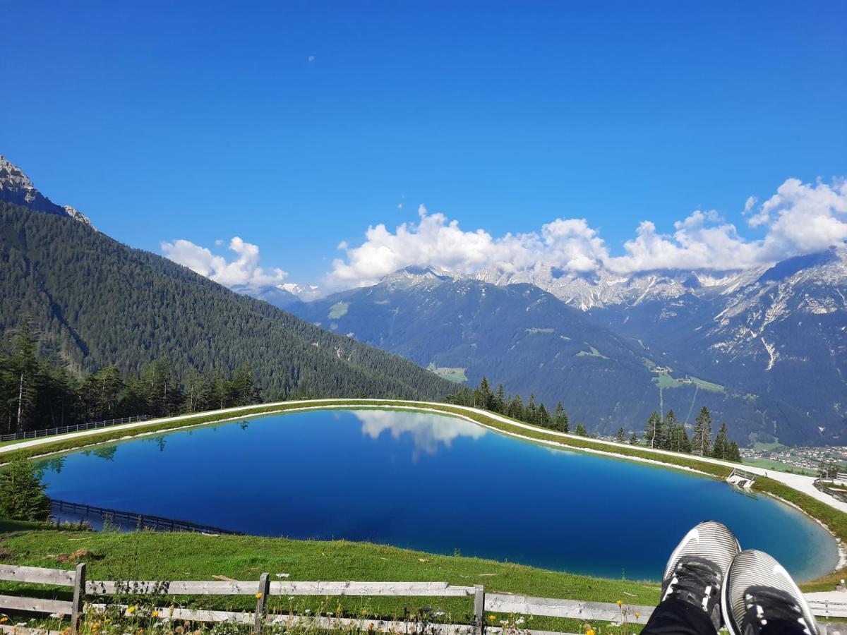 Ferienwohnung Auszeit Stubai 富尔普梅斯 外观 照片